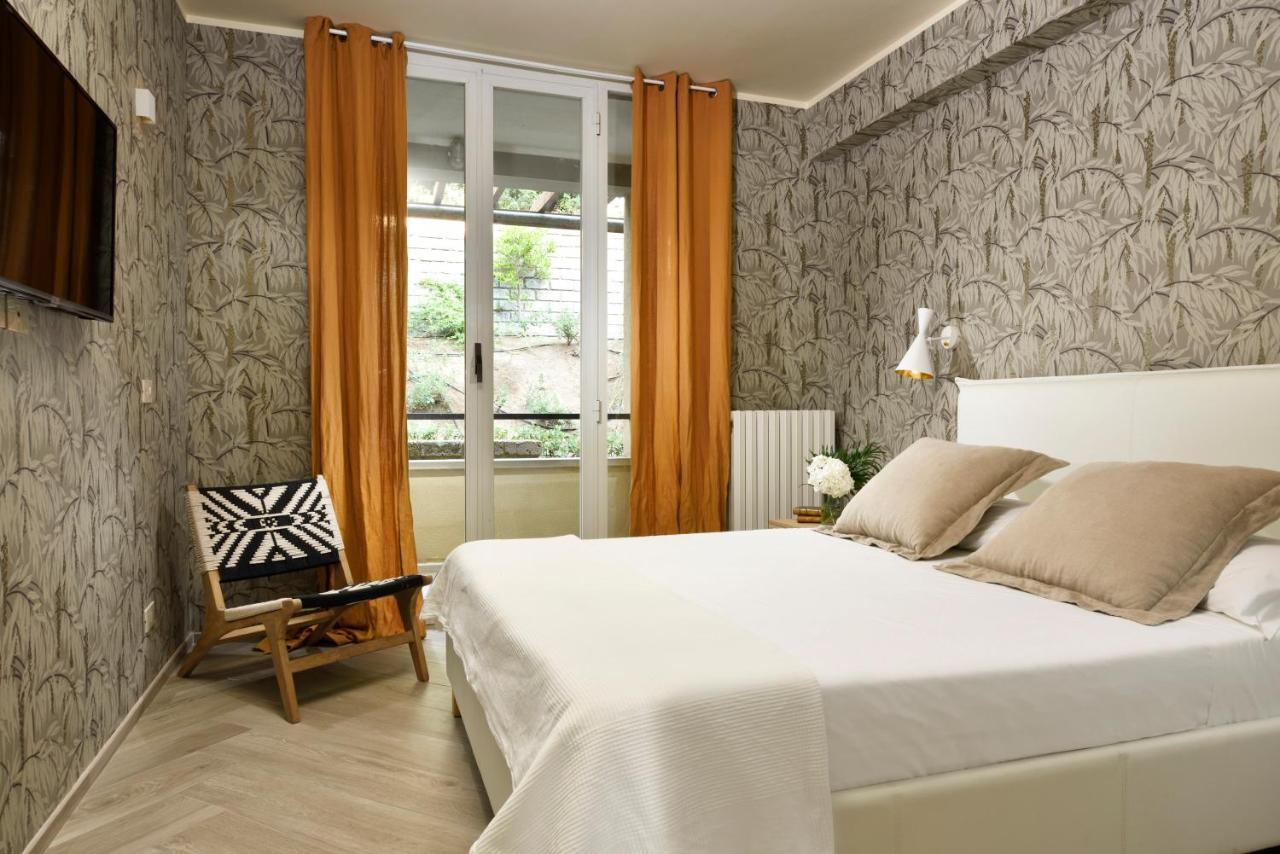 Punta Ala Sea View Apartments מראה חיצוני תמונה