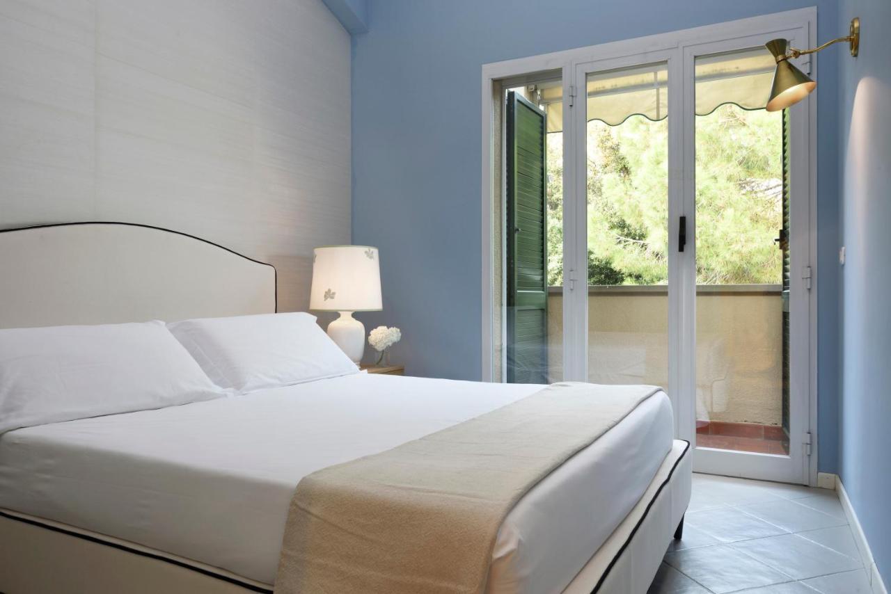 Punta Ala Sea View Apartments מראה חיצוני תמונה