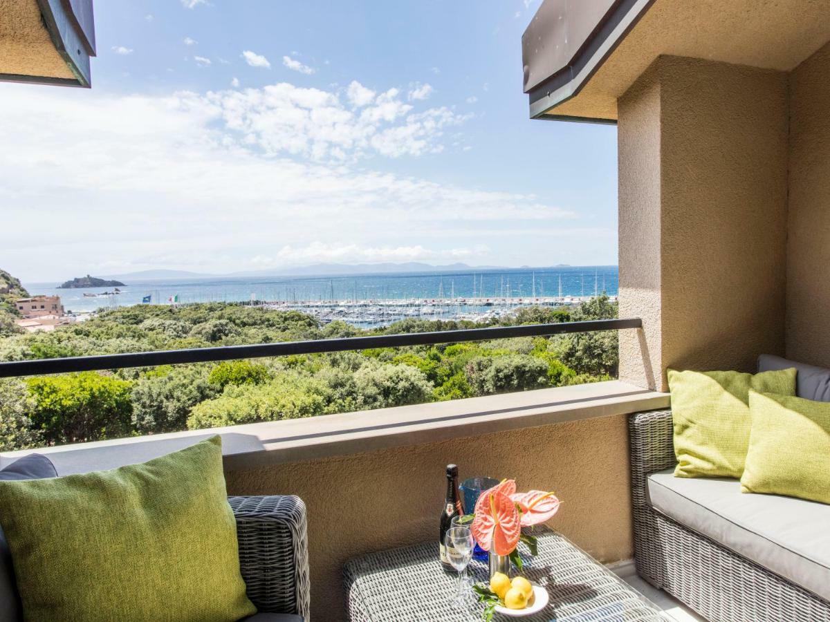 Punta Ala Sea View Apartments מראה חיצוני תמונה