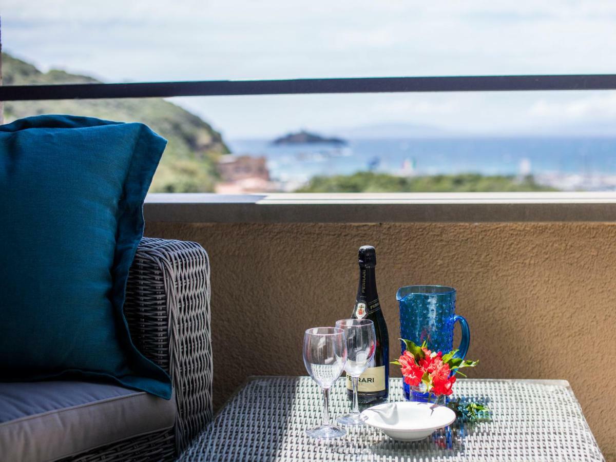 Punta Ala Sea View Apartments מראה חיצוני תמונה